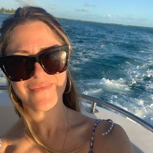 Meet your Posher, Michele